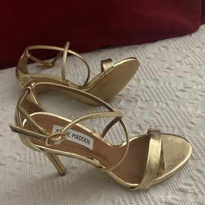 Steve Madden gold heels
